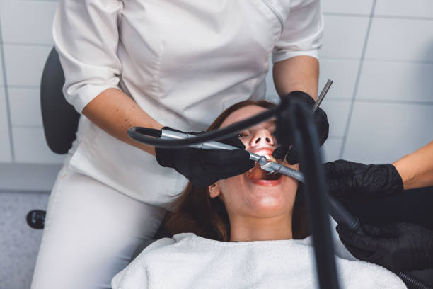 Best Broken or Cracked Tooth Emergency Dentist in East Lake, FL